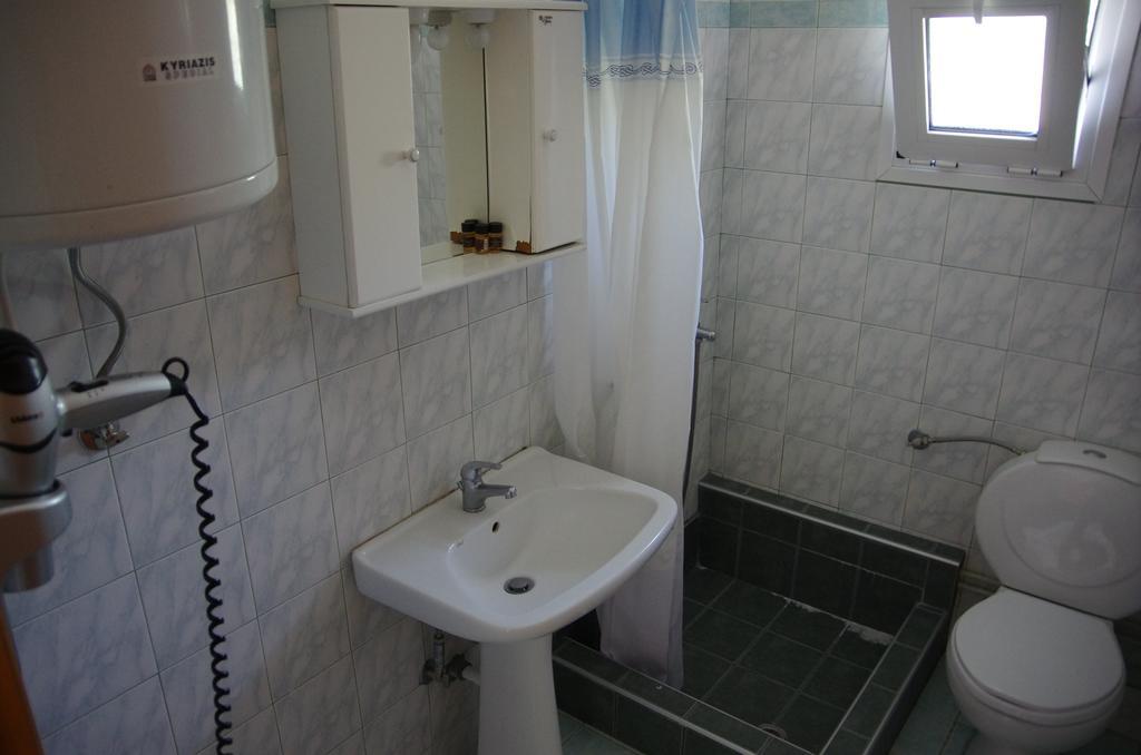 Villa Platythea Platy  Екстериор снимка