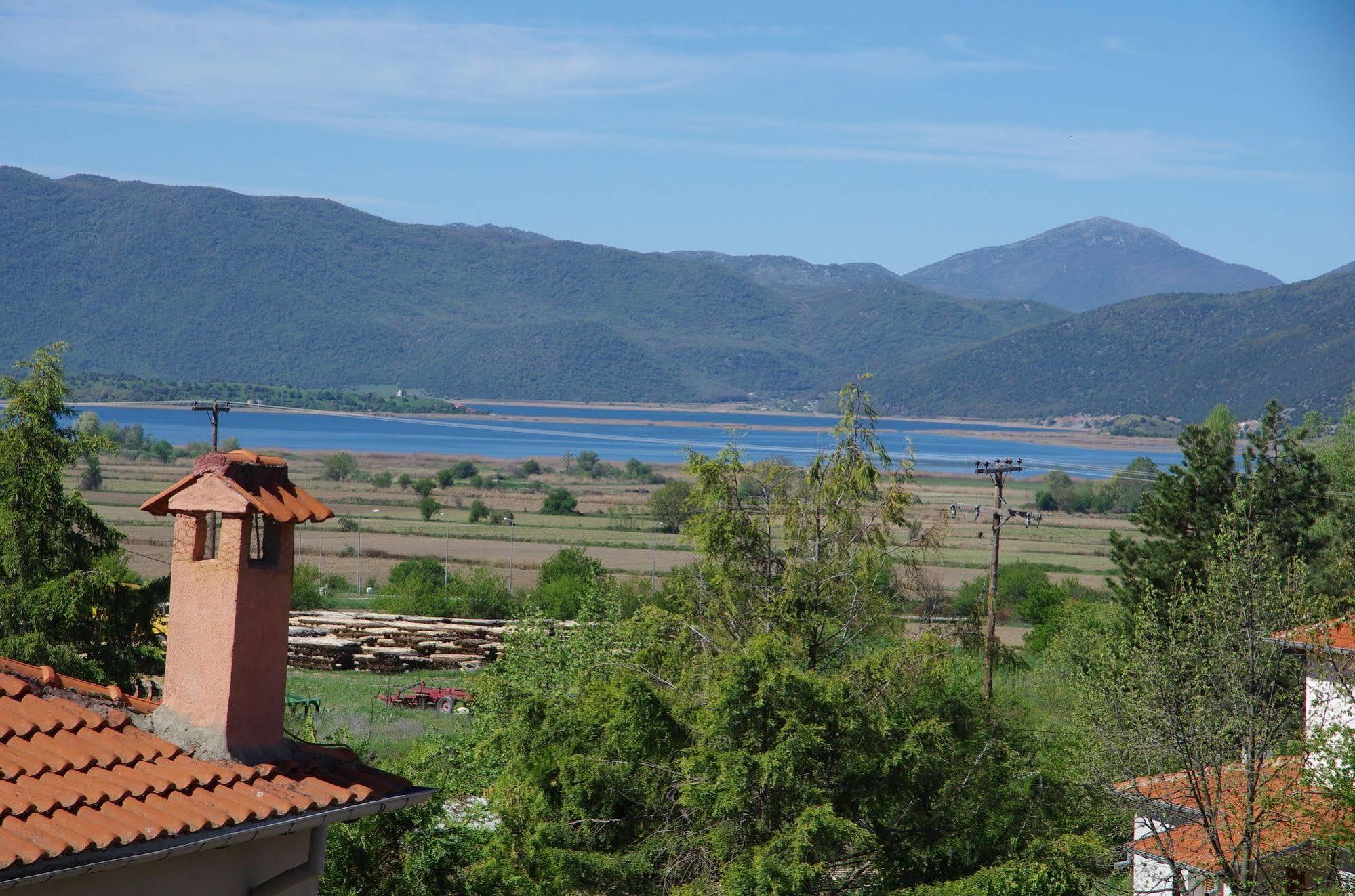 Villa Platythea Platy  Екстериор снимка