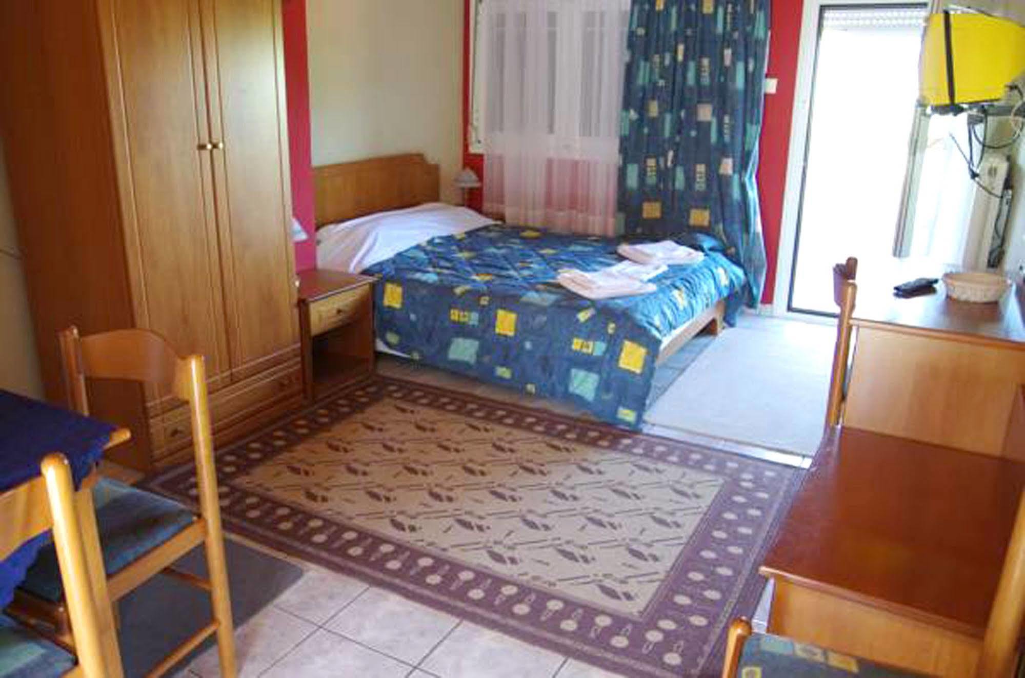 Villa Platythea Platy  Екстериор снимка